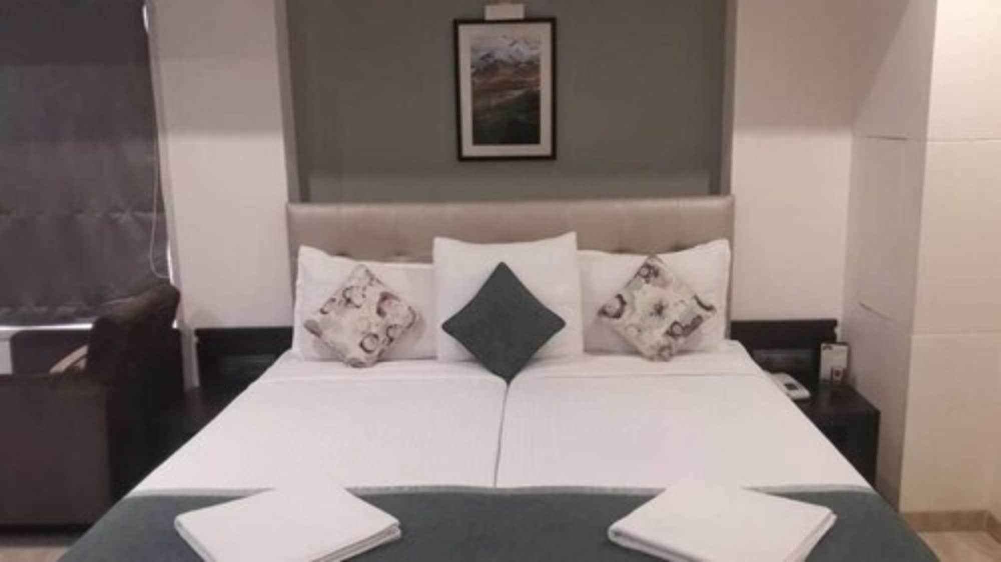 Hotel Le Grande - Mumbai International Airport Zewnętrze zdjęcie