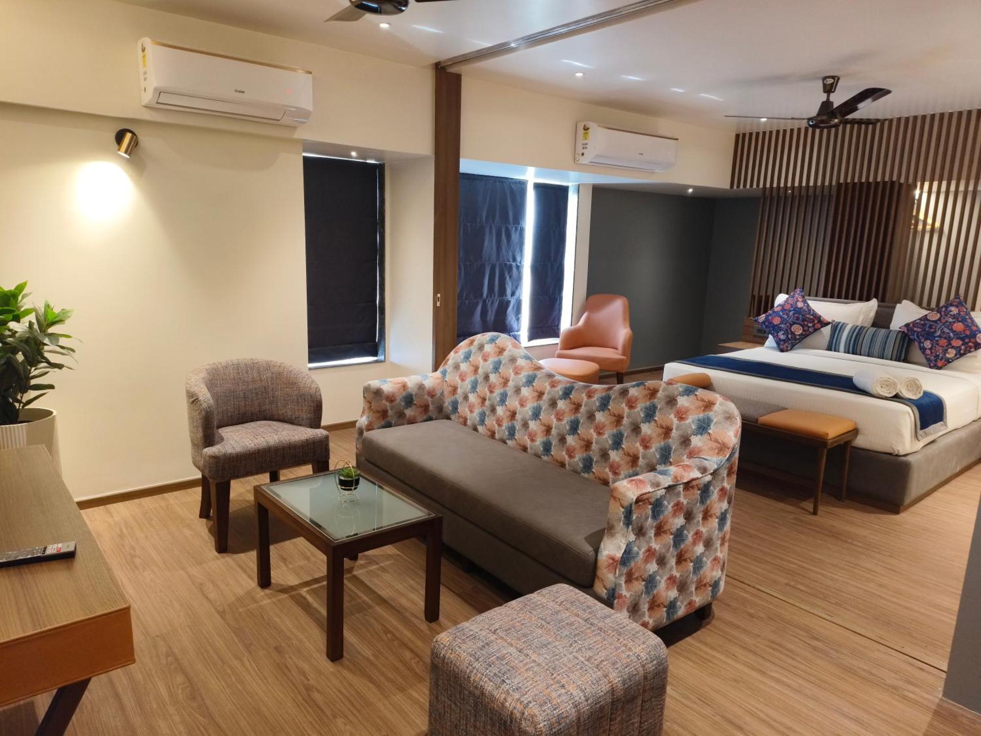 Hotel Le Grande - Mumbai International Airport Zewnętrze zdjęcie