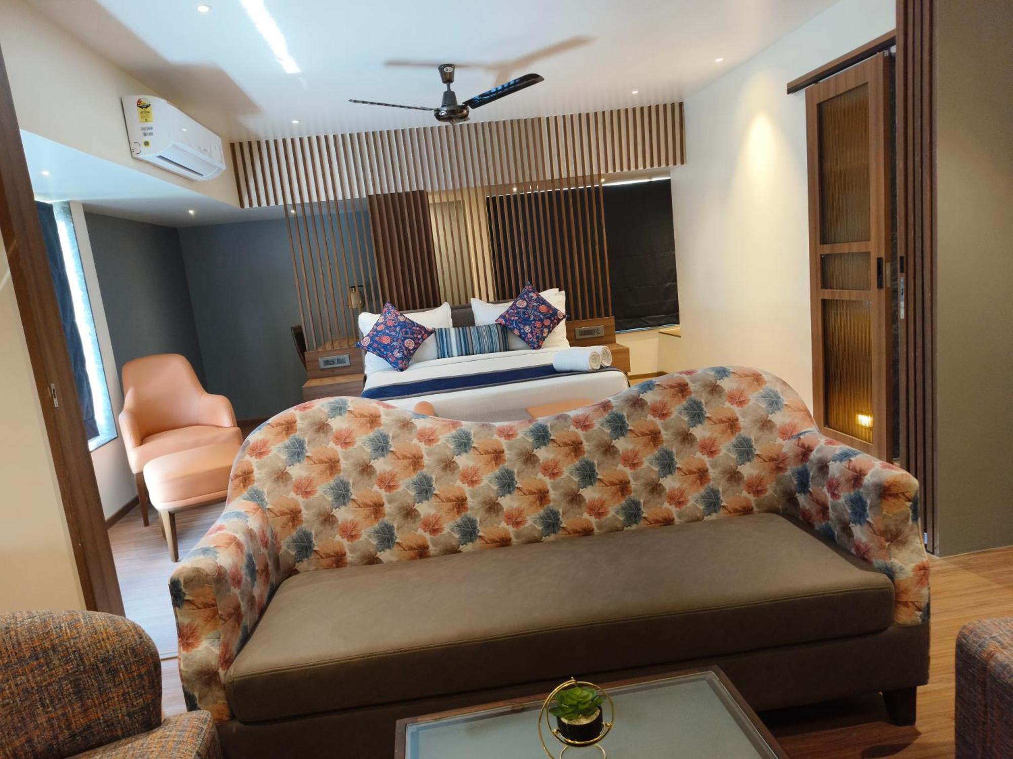 Hotel Le Grande - Mumbai International Airport Zewnętrze zdjęcie