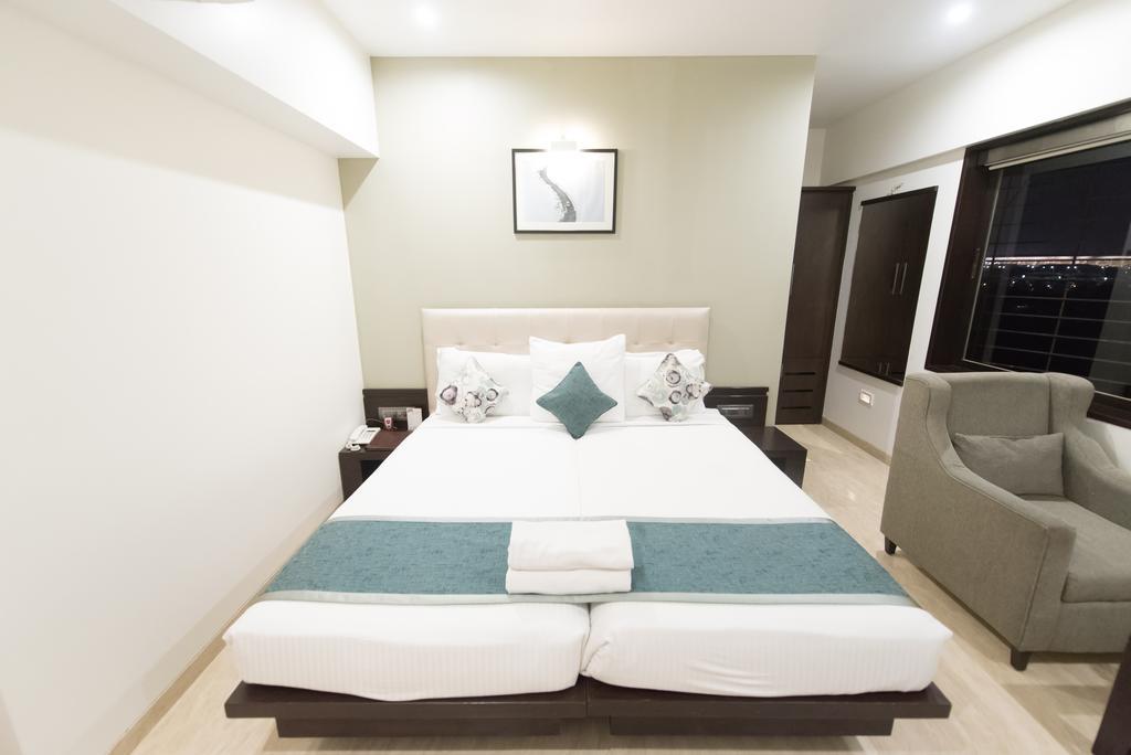 Hotel Le Grande - Mumbai International Airport Zewnętrze zdjęcie